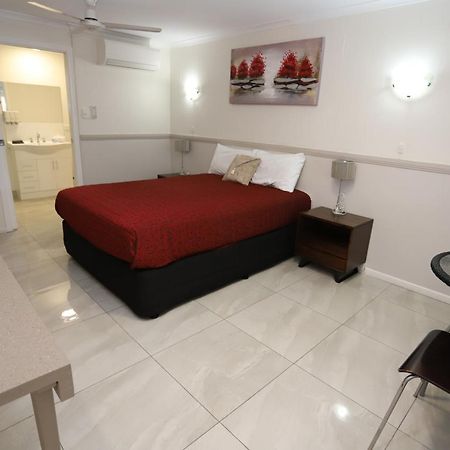 Miners Lodge Motor Inn Mackay Esterno foto