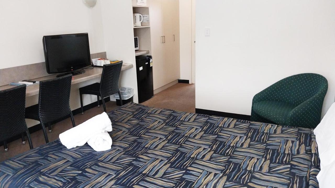 Miners Lodge Motor Inn Mackay Esterno foto